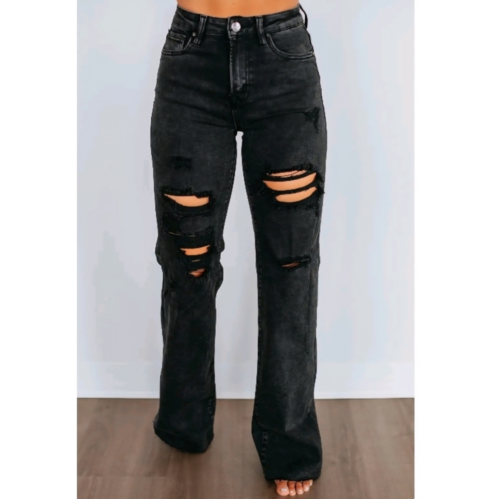 Georgia Risen Black Distressed Women's Jeans size 5